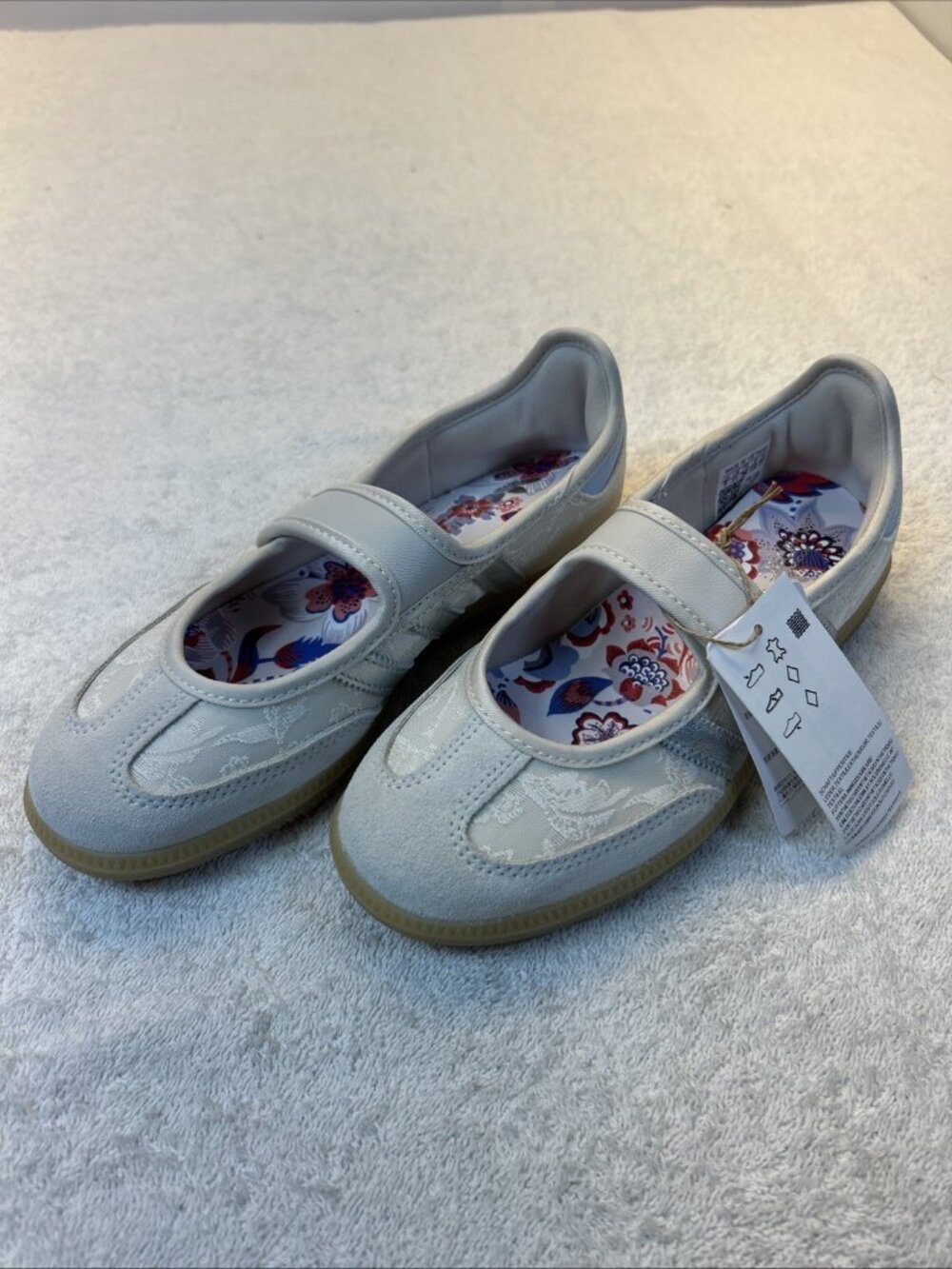 Adidas Samba Jane Liberty London Chalk Pearl Silver Gum Sole Women SZ 5 NEW